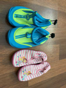 Girls shoes 2-4 years - new or worn once