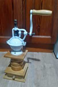 Tall Coffee grinder like new 36cm high X base 15 cm square