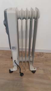 Room Heater for sale: Altise Oil Heater