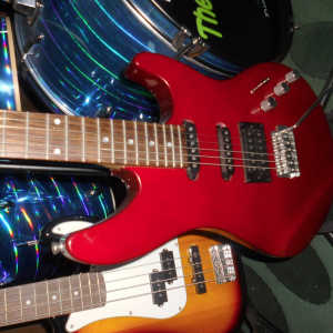 Red Electric guitar/ Brand New/ Comes with AMP and stand
