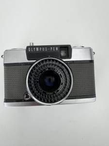 Olympus pen EES-F (half frame film camera)
