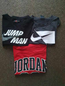 Boys 👦 nike, Jordan t- shirts, size xl, boys age 13-15 PARA VISTA 
