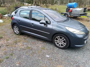 Peugeot 207 HDI 110. Wreck or sell complete.