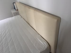 Queen size Bed- Memory Mattress