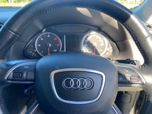 2014 Audi Q5 -  ONE OWNER WITH LOG BOOK SERVICING