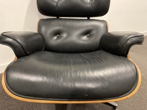 Matt Blatt replica Eames chair in black leather