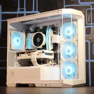 SNOW WHITE I GORGEOUS RTX 3070 GAMING PC I RGB I BRAND NEW