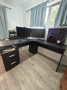 Black Computer desk