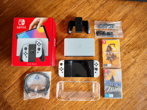 Nintendo Switch OLED , 2x games, all accessories, perfect condition