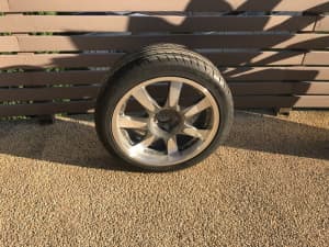 5 stud wheel and tyres brand new