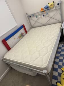 Double metal bed frame (no mattress)