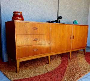 MID CENTURY SIDEBOARD WITH RECORD STORAGE