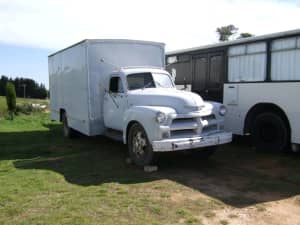 Chevy/Chevrolet.parts.1954? 55?Chevy 6500?,classic,4 speed,6 cylinder