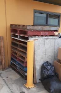 Free Wooden Pallets Available