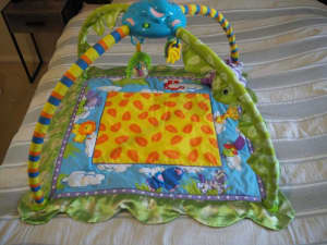 Toys R Us - Baby Play Mat