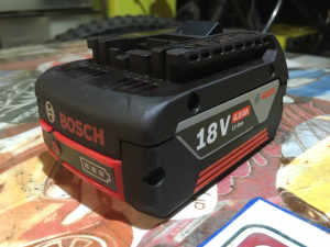 Bosch Brand NEW 18V Professional 4.0AH Battery FEATURES Cool Pack tech