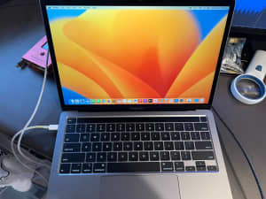 Macbook Pro-13 inch 2020 Space Gray 16GB RAM 512GB SSD Perfect Cond.