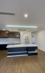 Room for rent in a BRAND NEW house in Tarneit!!