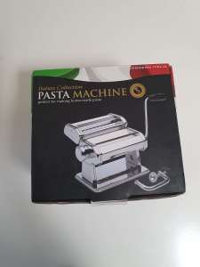 Premium pasta machine