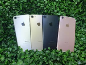 APPLE IPHONE 7 32GB / 128GB BLACK / ROSE GOLD / SILVER WITH WARRANTY