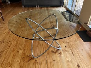 Glass dining table - 6 seater, no chairs