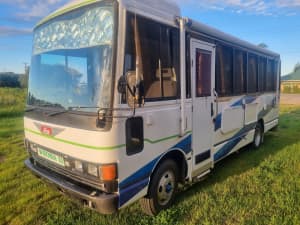 Hino 1988 RB145 Motorhome Camper Bus 