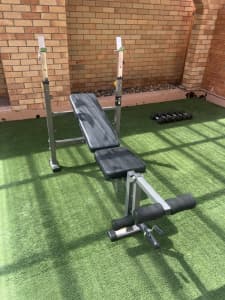 Weight bench and dumbbells
