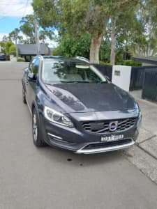 2017 VOLVO V60 D4 LUXURY CROSS COUNTRY 6 SP AUTOMATIC 4D WAGON