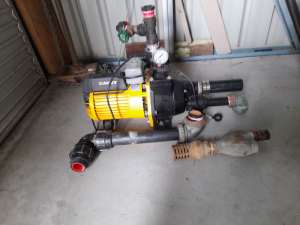 Davey 165 Deep Well Pressure Pump with Injector Kit