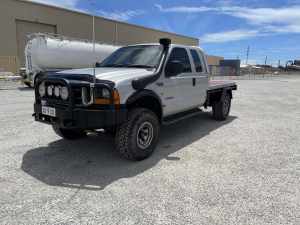 2002 FORD F250 XLT (4x4) 4 SP AUTOMATIC CREW CAB P/UP