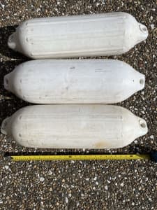 3 x boat fenders white 