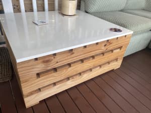 Custom Pallet table with white top. 