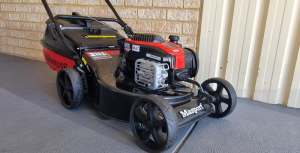 Lawn Mower in excellent condition