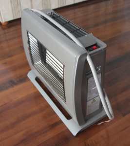 PRICE REDUCED BROMIC PROPANE GAS SPACE HEATER LITTLE USE
