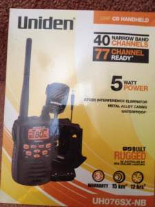 UNIDEN UHF CB HANDHELD RADIO ( BRAND NEW )