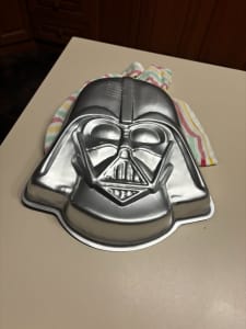 Darth Vader Cake tin New