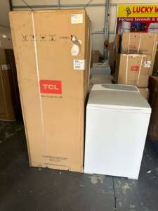 TCL 334 LITRES FRIDGE FREEZER AND FISHER AND PAYKEL 7 KGS WASHER
