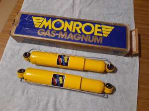 MONROE GAS MAGNUM 16-1592 REAR SHOCKERS