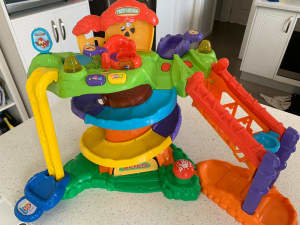 VTech Magic Tree House Playset With Animals
