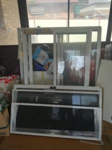 2 x Aluminium Sliding Windows h:1235 x w:890 frame (White Reveal) new