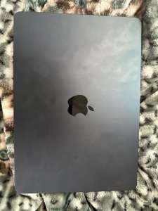 MacBook Air M2 13’ for sale