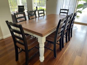 Solid Dining table & 8 chairs