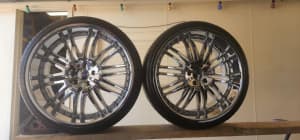 Menzari 22” Crome alloy wheels with tyres and wheel nuts