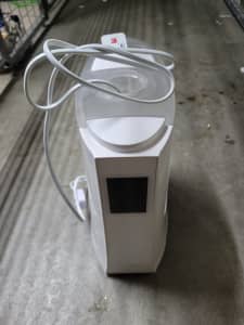 Air humidifier with remote control