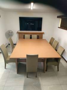 Table with 8 high back chair excellent condition