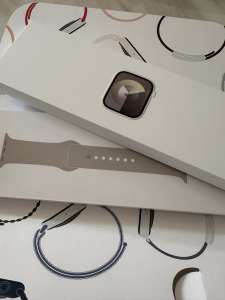 Brand New Apple Watch S9 Starlight 45mm sport band M/L