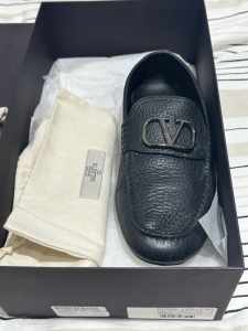 Valentino Garavani Leather Loafers With Logo Size 40 Euro