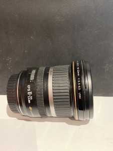 Canon EF 10 - 22mm Wide Angle Lens f3.5 - 4.5 USM