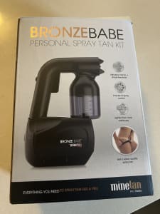 Bronze Babe personal spray tan kit - MineTan