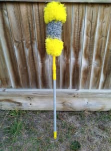 New ! duster extendable pole & removable duster 